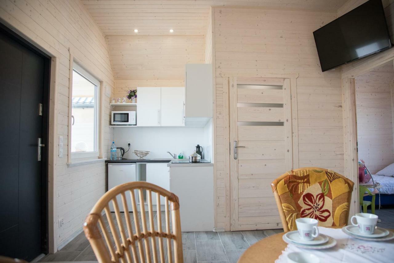 Domki Letniskowe Biala Perla Jezierzany Extérieur photo