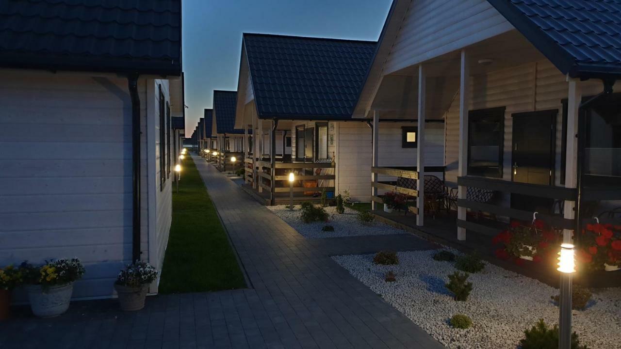 Domki Letniskowe Biala Perla Jezierzany Extérieur photo
